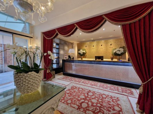 Hotel A La Commedia, Venice