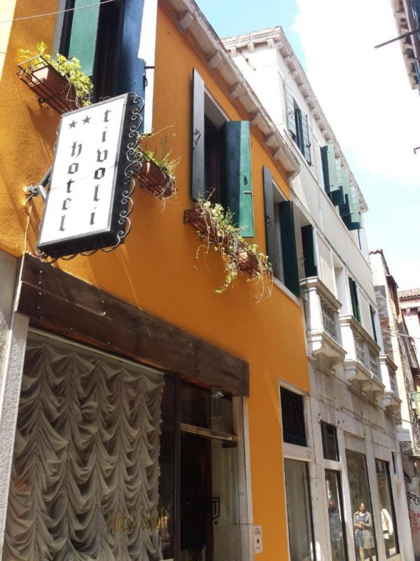 Hotel Tivoli is near the San Tomà ferry stop, in Venice's busy university district.