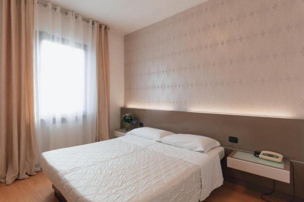 Hotel Gattopardo, Dossobuono