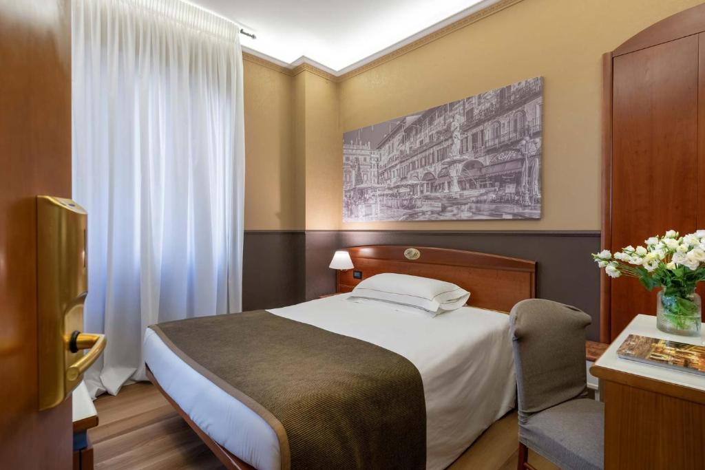 Situé à 3 minutes à pied de la Piazza Bra, le Mastino Rooms est situé dans le quartier du centre historique de Vérone.