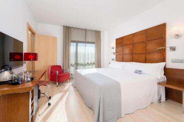 Hotel Zentral Ave, Zaragoza