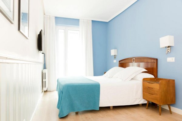 Hotel Sauce, Zaragoza