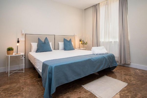 AZ The Orus Factory Hotel - Parking Gratuito, Zaragoza