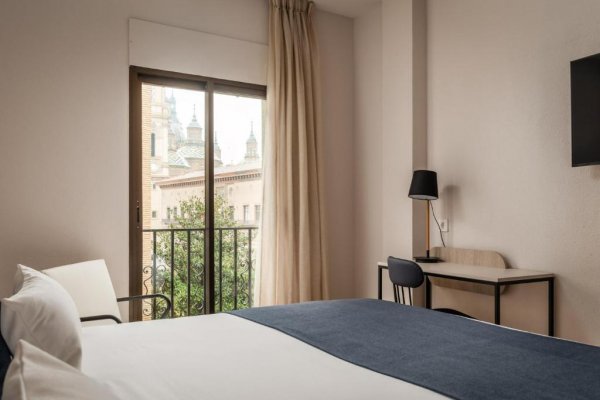 Hotel Don Jaime 54, Zaragoza