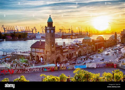 St. Pauli Landungsbrücken