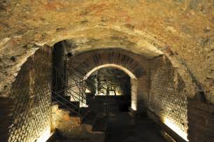Napoli Sotterranea, Des tunnels souterrains sous Naples.