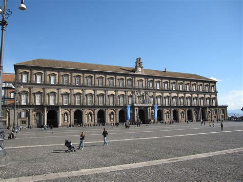 Königlicher Palast von Neapel
